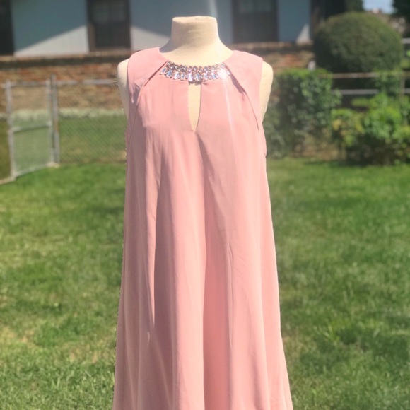 Vince Camuto Jeweled Neckline Shift Dress - Picture 2 of 6